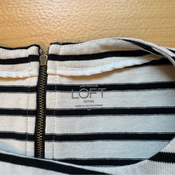100% Cotton Loft Black + Off-White Striped Top - Picture 3 of 7